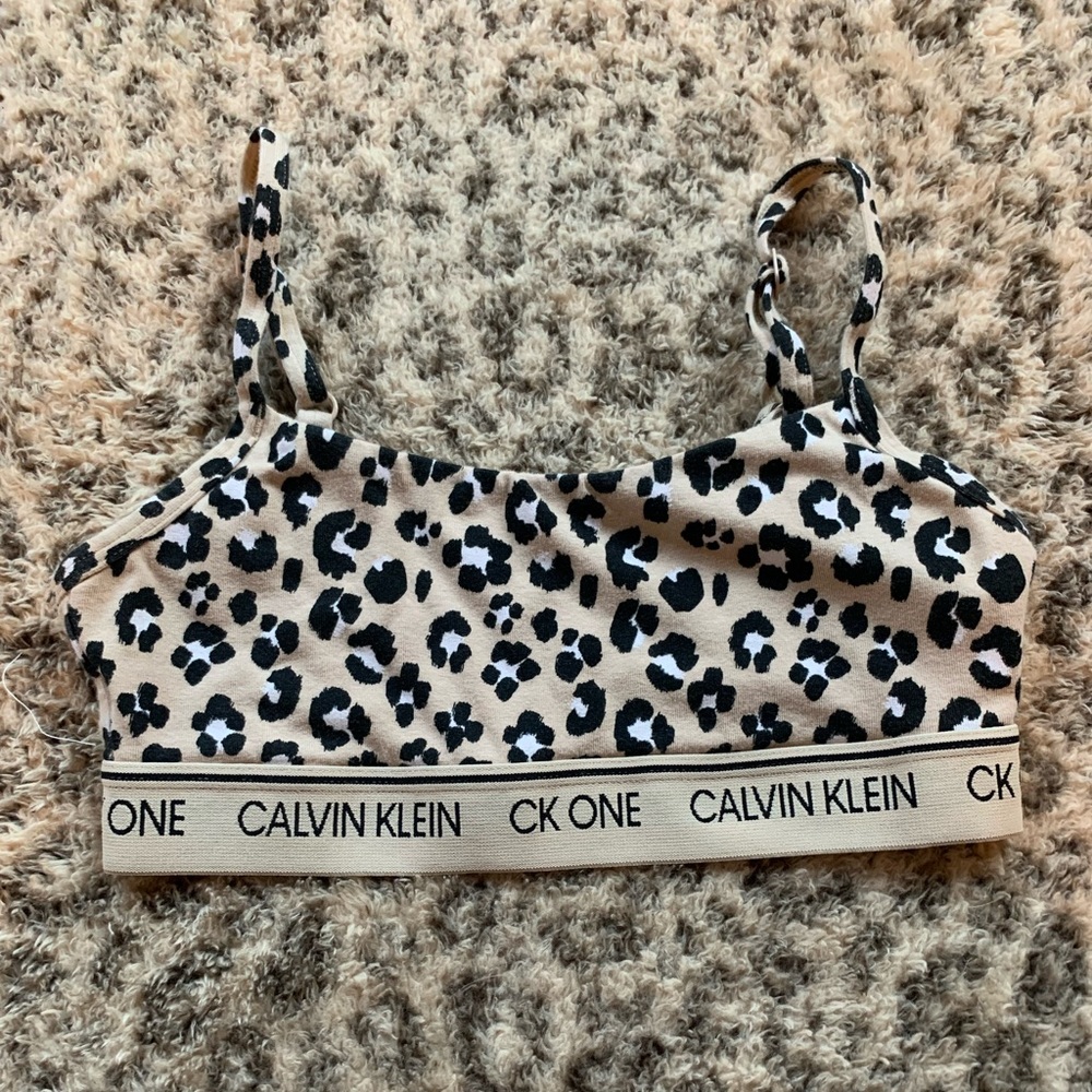 Calvin Klein bra!💗